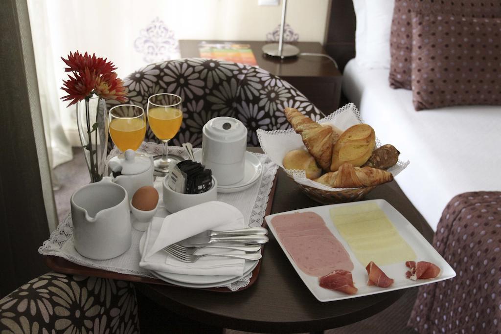Hotel As Americas Авиеро Екстериор снимка